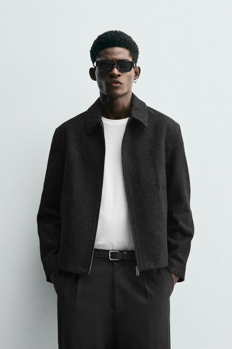 GLÄNZENDE JACKE MIT STRUKTURMUSTER