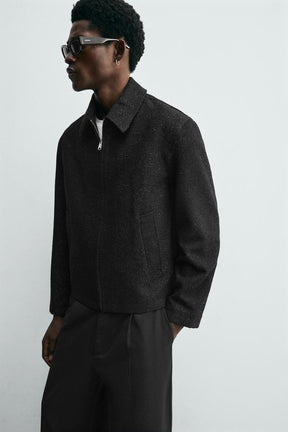 GLÄNZENDE JACKE MIT STRUKTURMUSTER